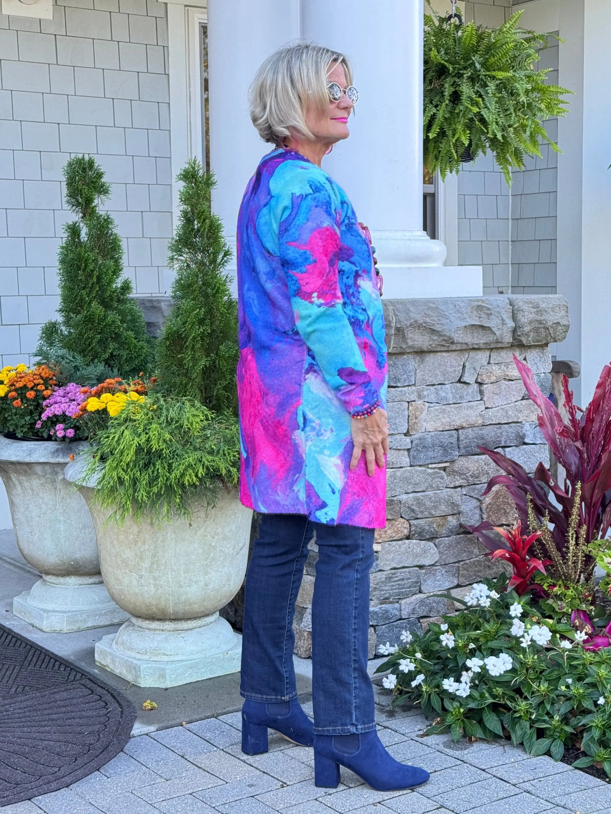 COLOR WAVES OF FASHION CARDIGAN