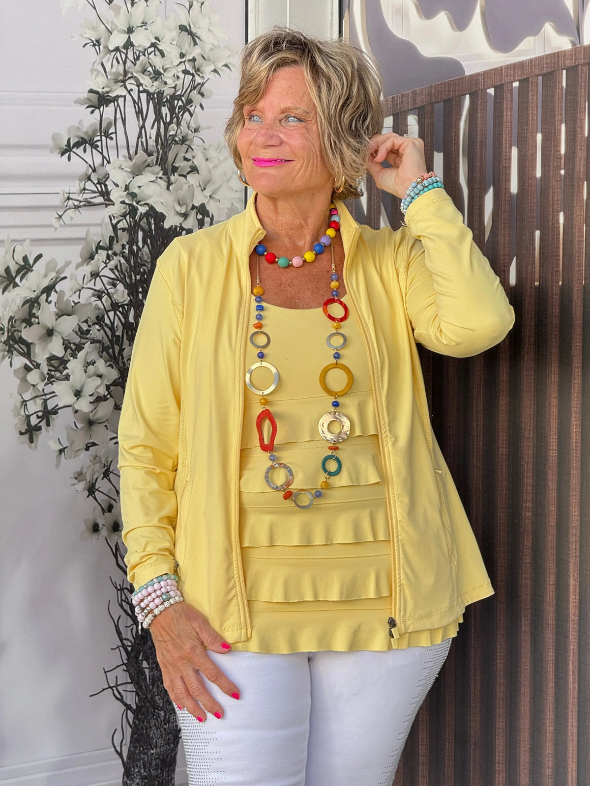LULU-B FULL ZIPPER YELLOW JACKET