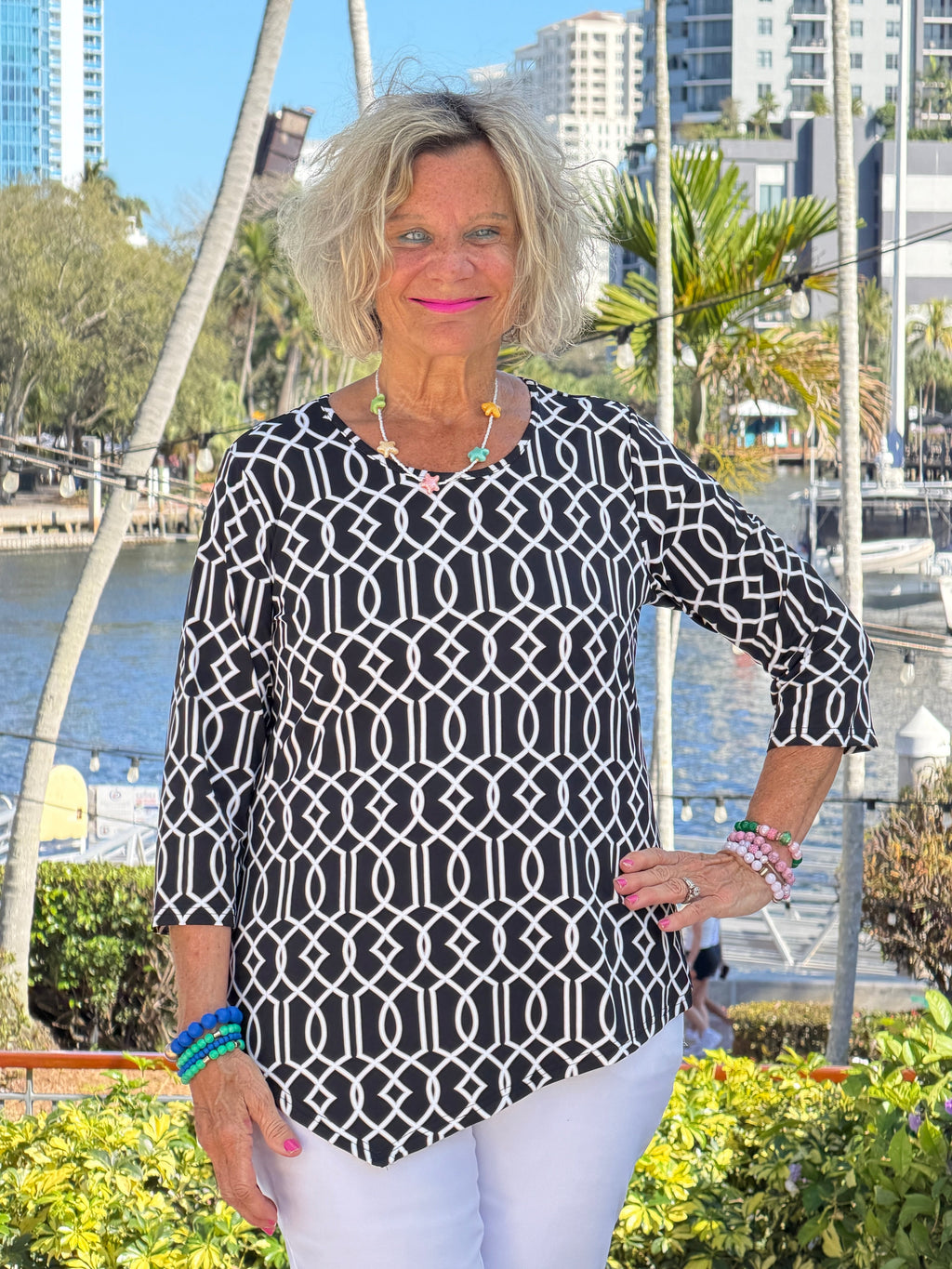 LULU B MIDNIGHT TRELLIS ASYMMETRIC TOP