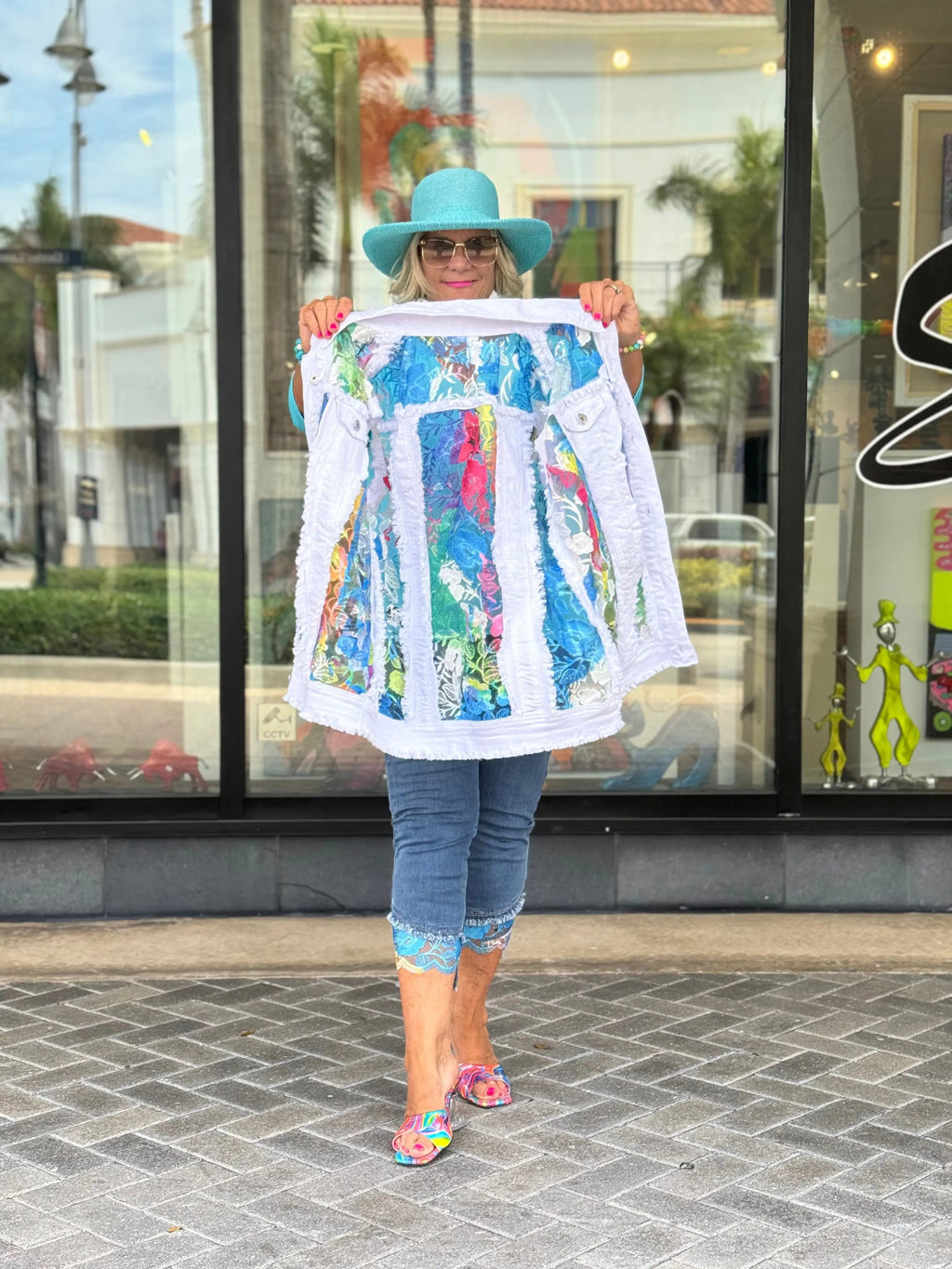 Ethyl Blossom Breeze Vest - Axiom