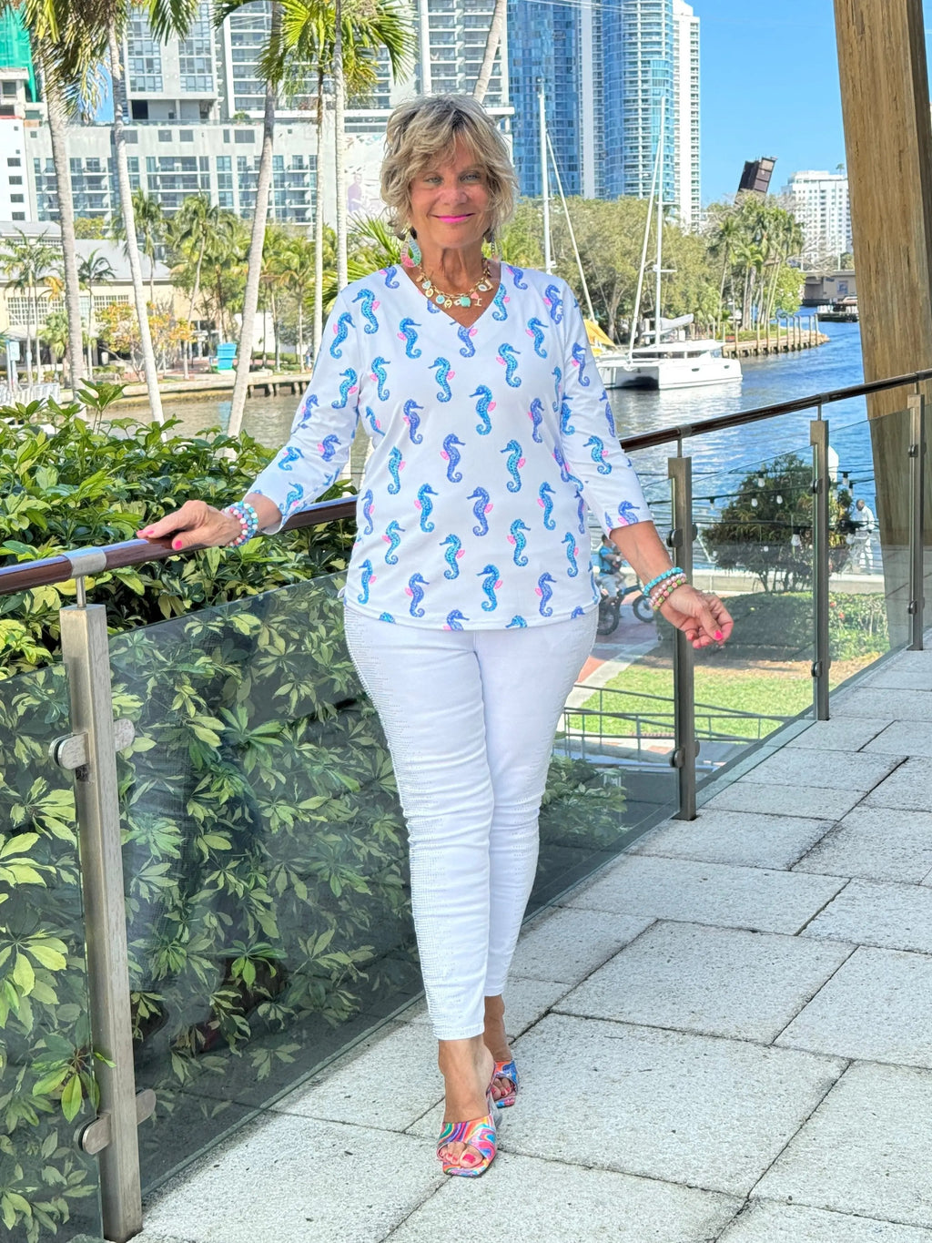 LULU B SHORELINE CHARM V NECK TOP