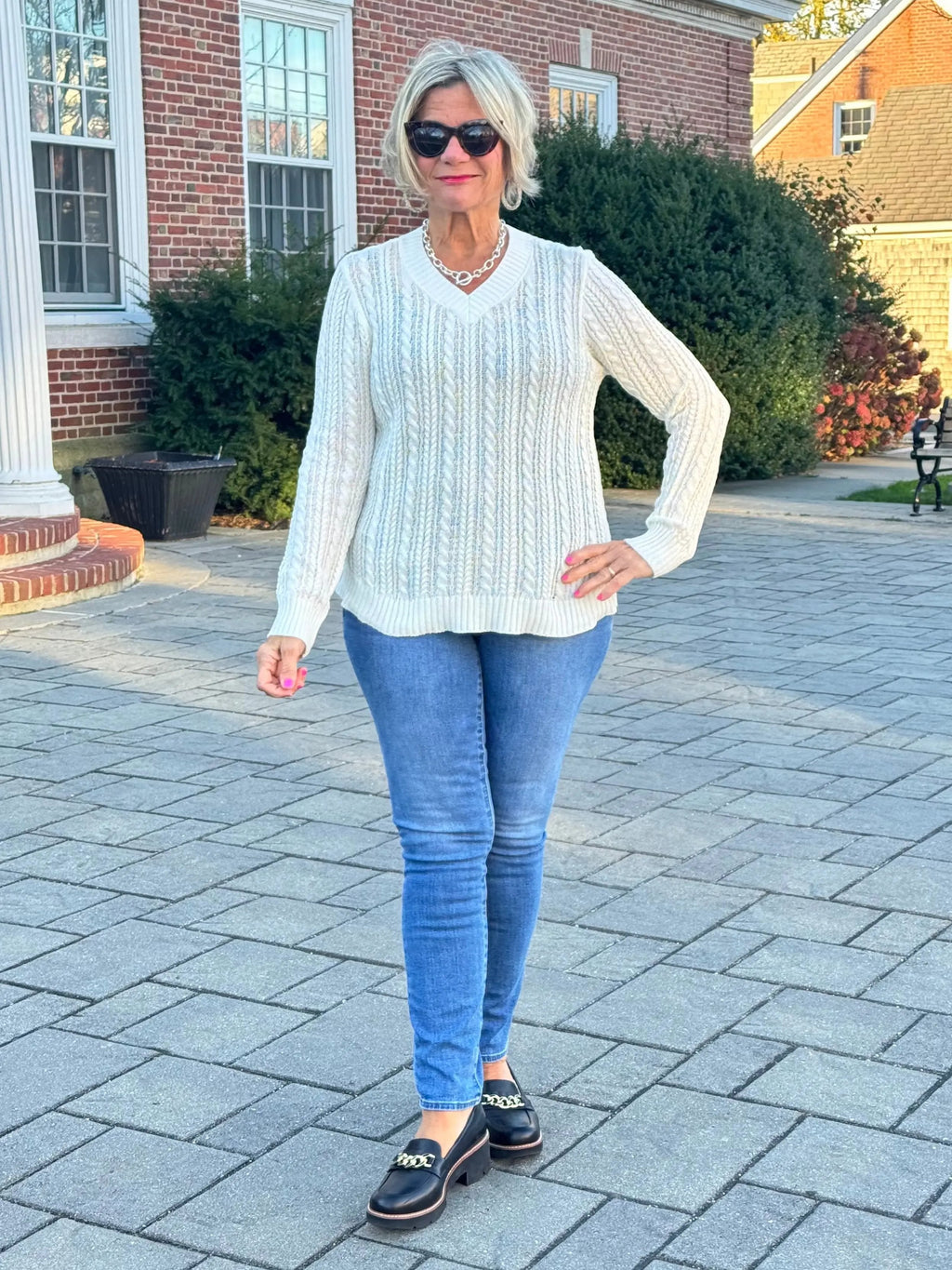 LULU-B CABLE WHITE V NECK SWEATER