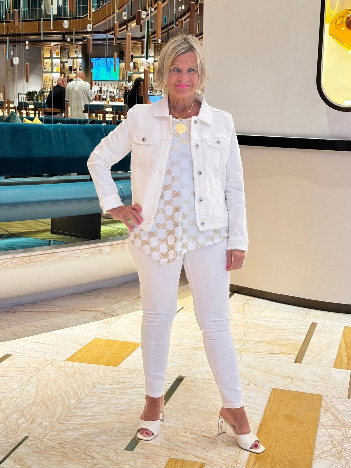 LULU-B CREAM VELOUR PANTS