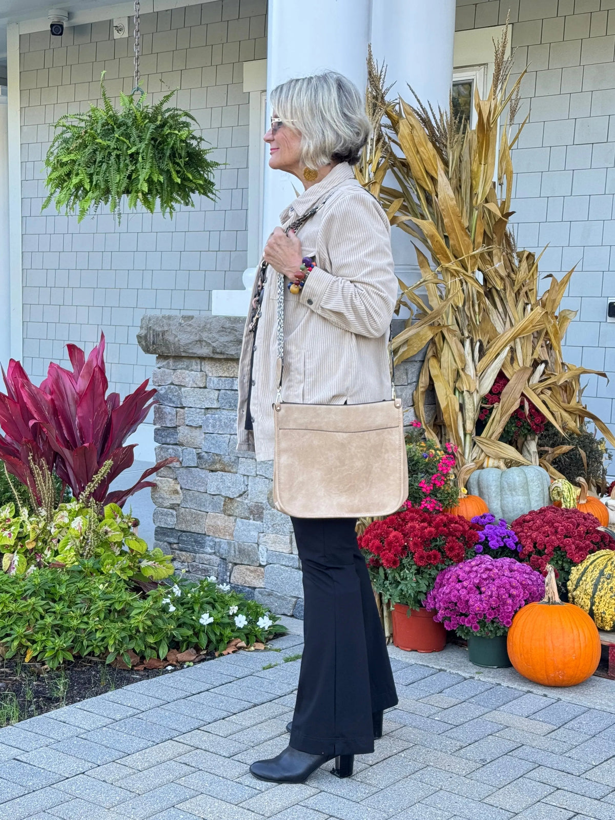 CREAM CORDUROY BUTTON JACKET
