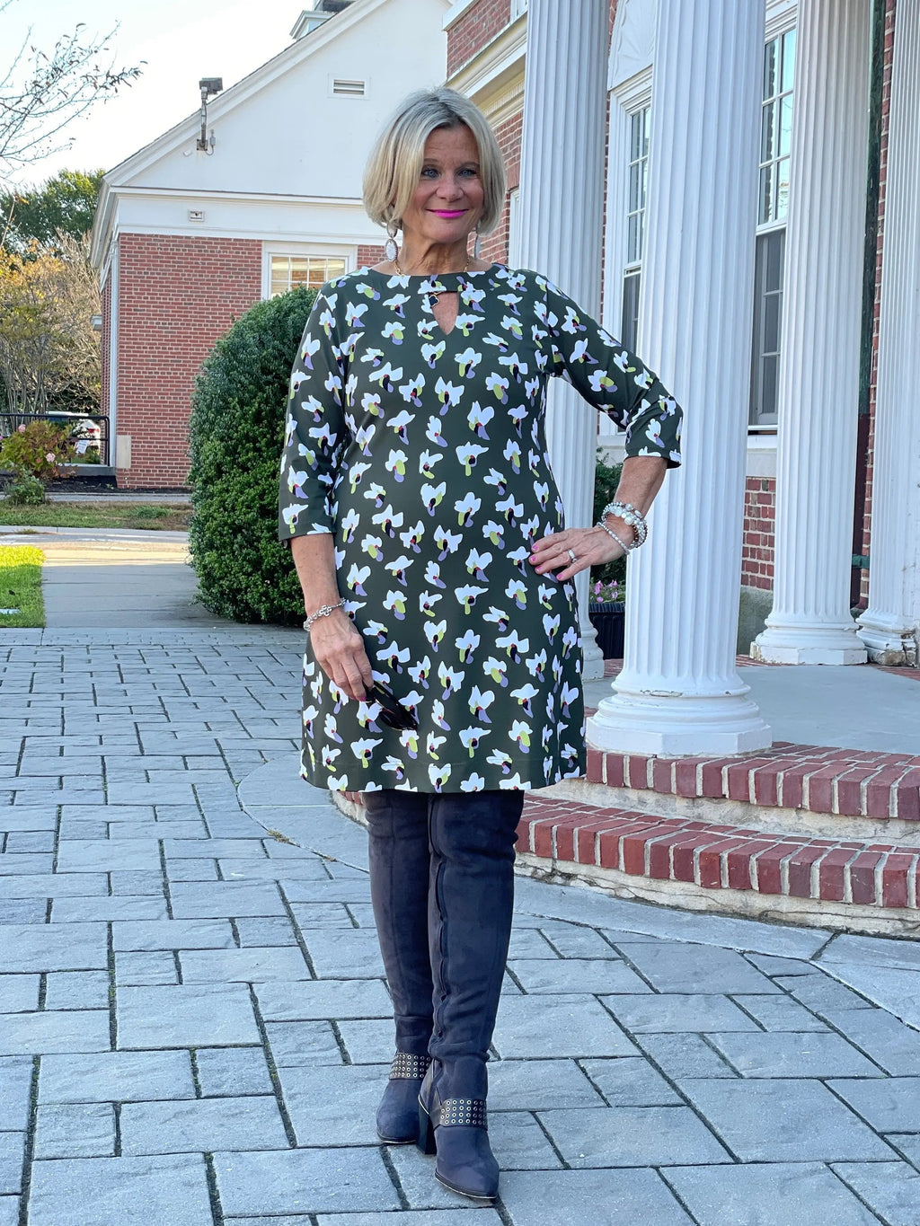 LULU-B ALL SEASON KEYHOLE DRESS