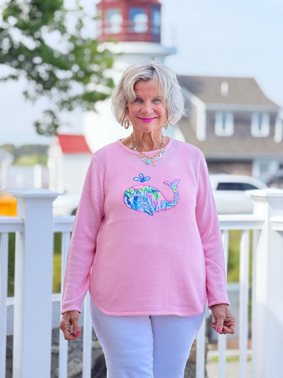 BEACH CLUB WHALE PINK SWEATER