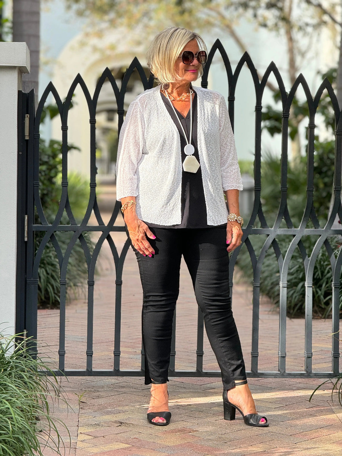 LULU-B HUNTER WHITE WRAP