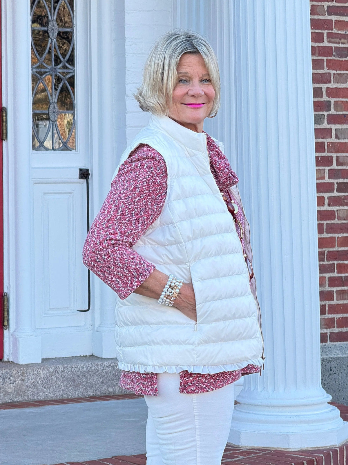 LULU-B  IVORY SHORT PUFFER VEST