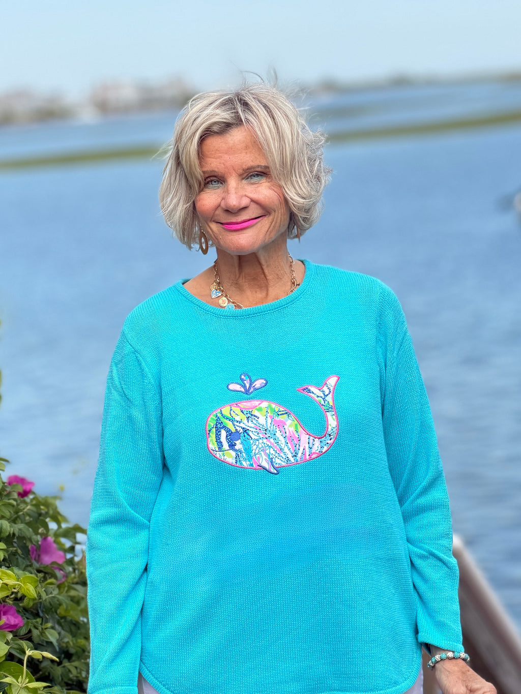 BEACH CLUB AQUA WHALE SWEATER
