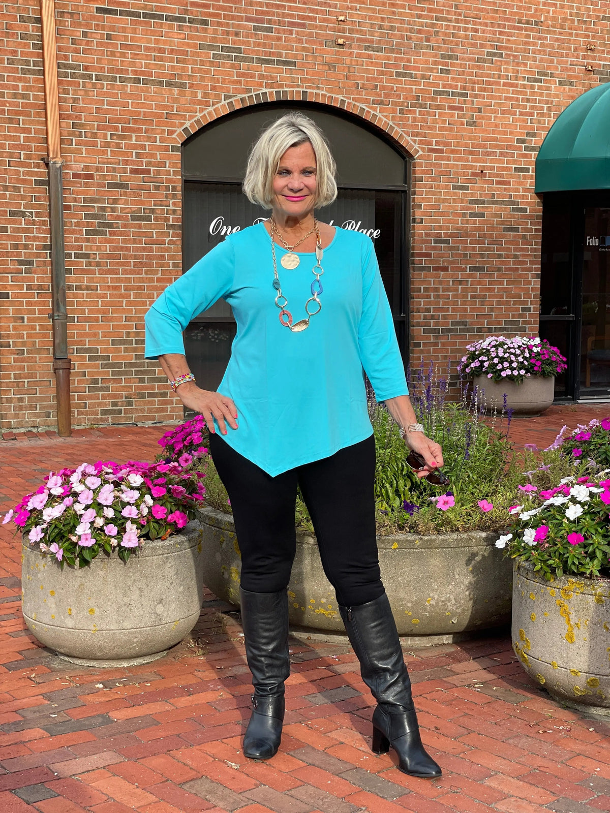 LULU-B AQUA ASYMMETRIC TOP