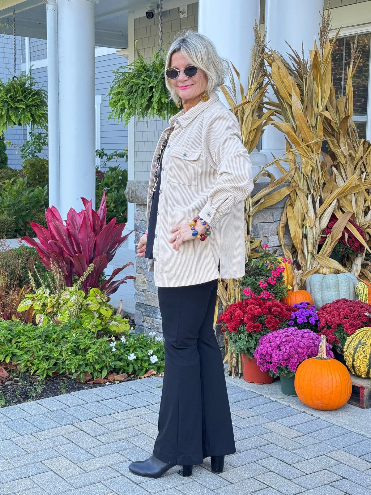 CREAM CORDUROY BUTTON JACKET
