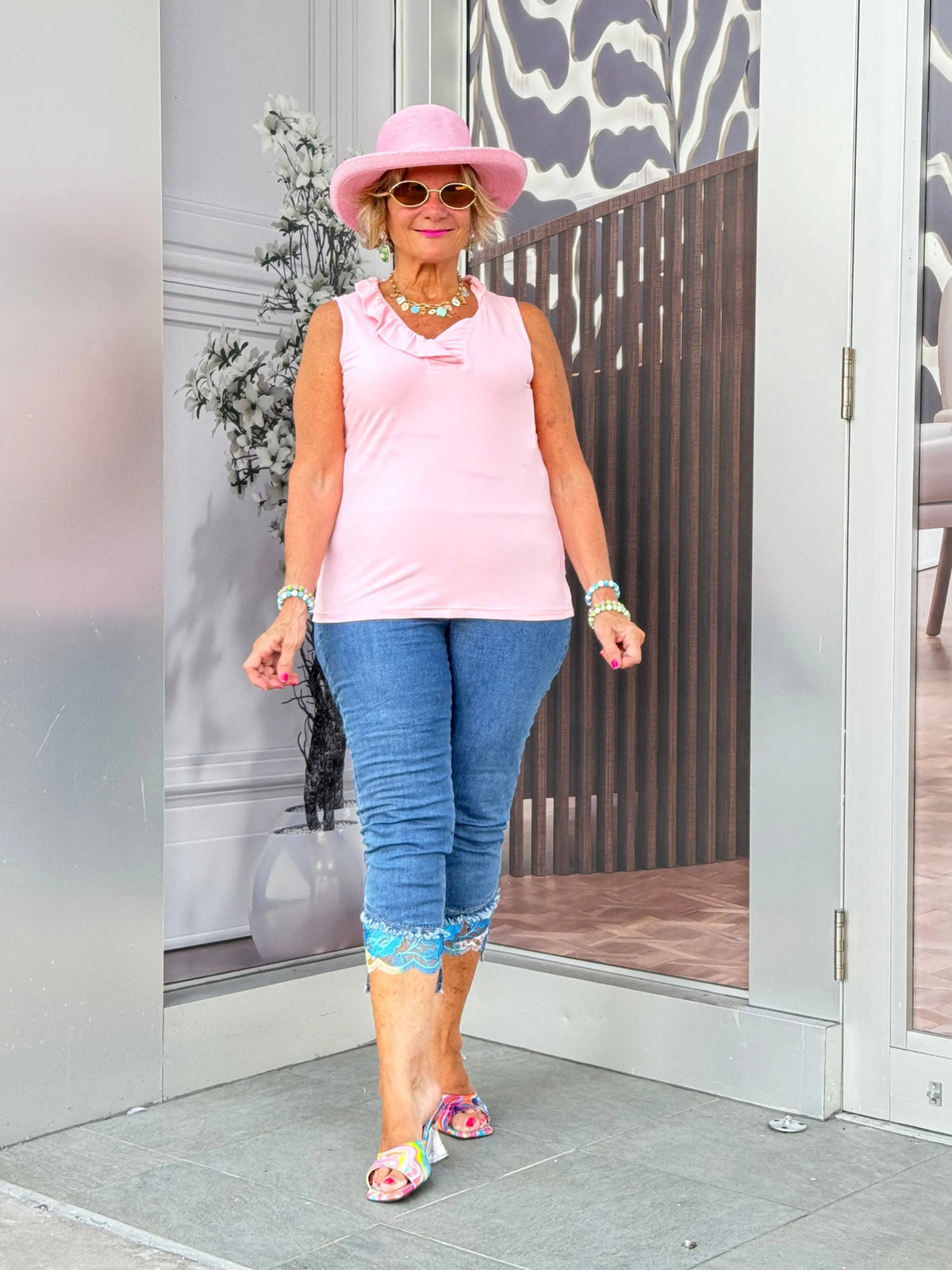 CLEAR PINK SLEEVELESS RUFFLE