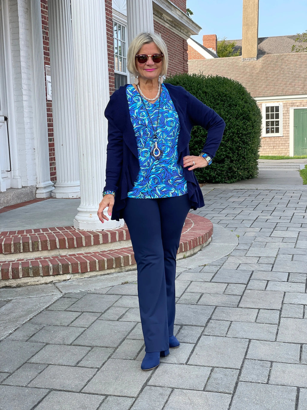 FANTASIA  BLUE V NECK TOP