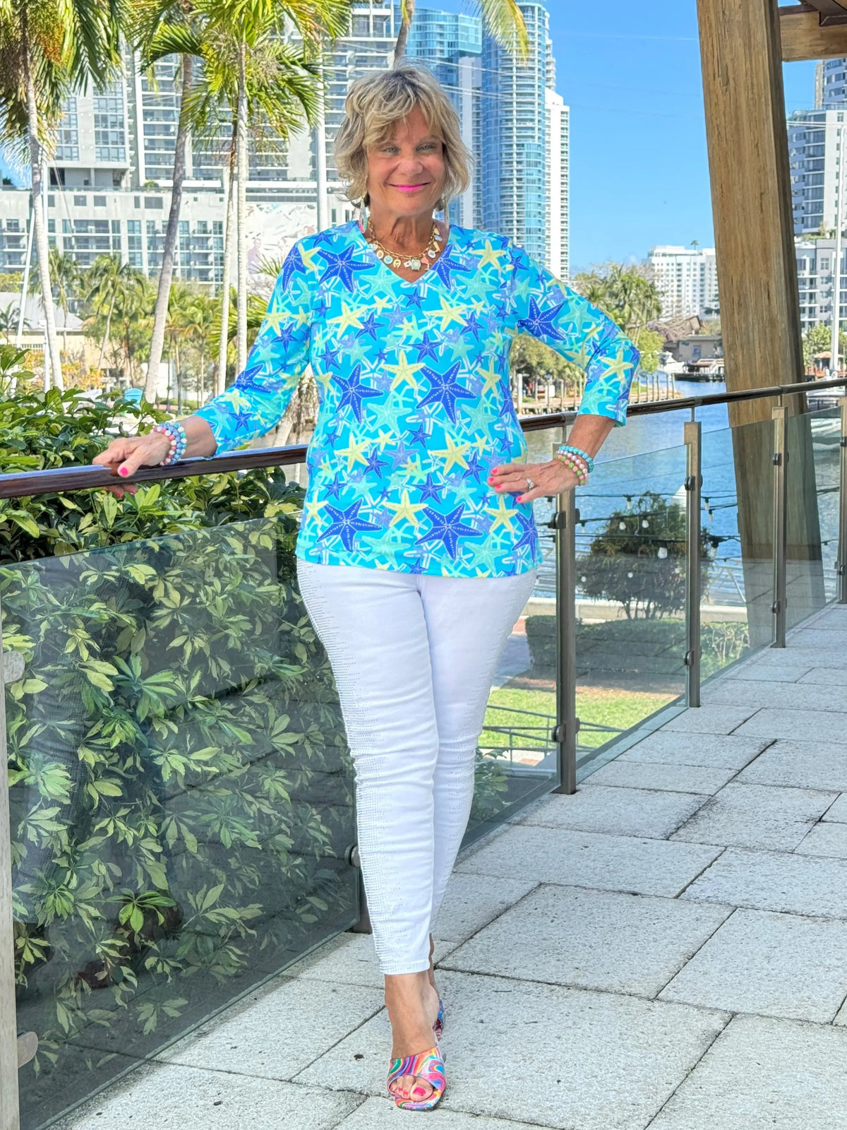 LULU B STARFISH SPLASH V NECK TOP