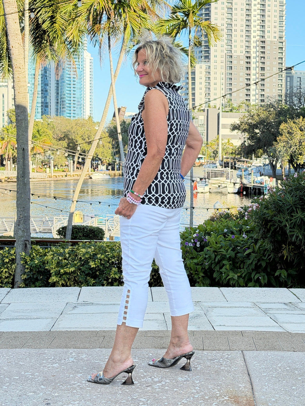 LULU B MIDNIGHT TRELLIS SLEEVELESS RUFFLE TOP