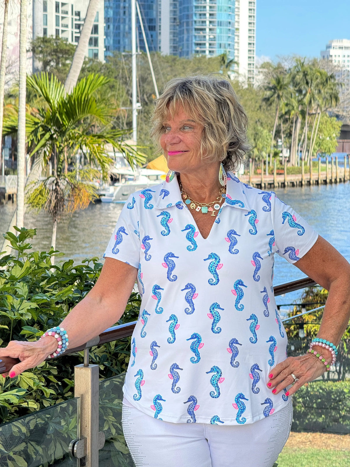 LULU B SHORELINE CHARM SHORT SLEEVE V-NECK COLLAR TOP