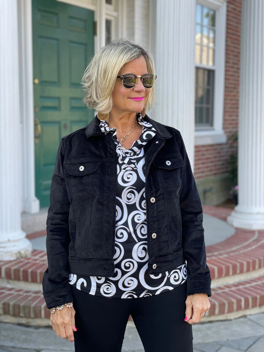 INFINITY CHIC RUFFLE TOP
