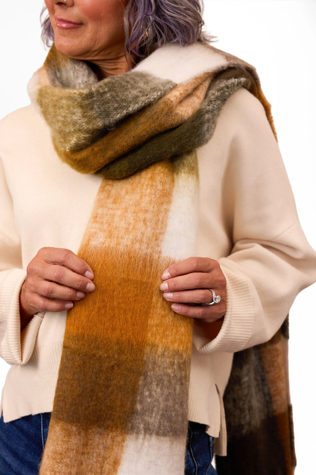 ALB Custom Women's Plaid Fleece Scarf