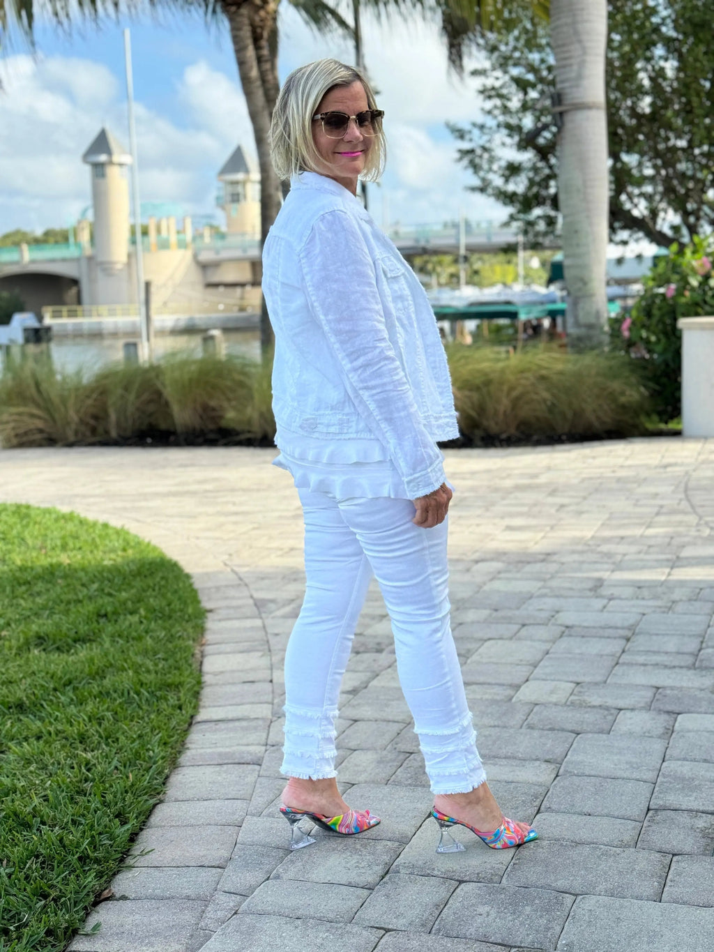 LULU-B SOUTH BEACH WHITE ANKLE JEAN