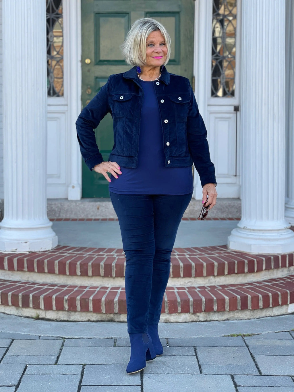 LULU-B NAVY VELOUR PANTS