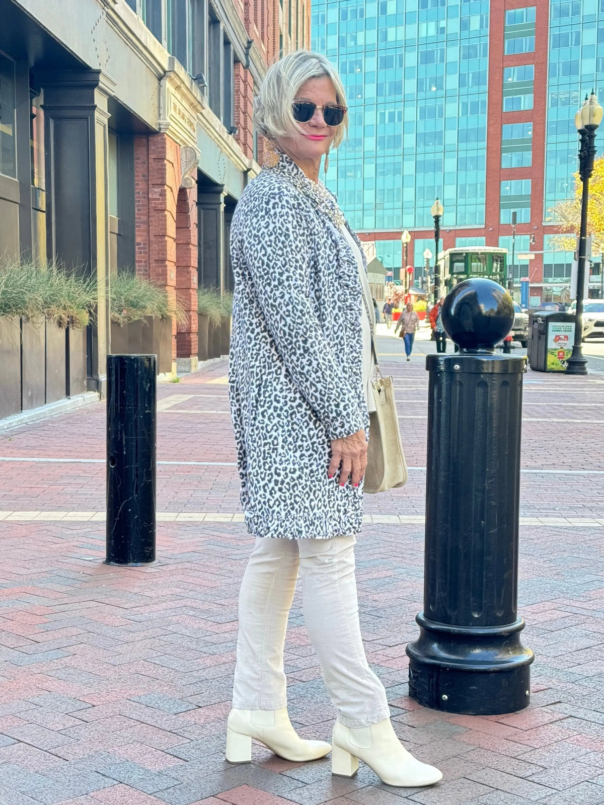 LULU-B CREAM LEOPARD CASHMERE CARDIGAN