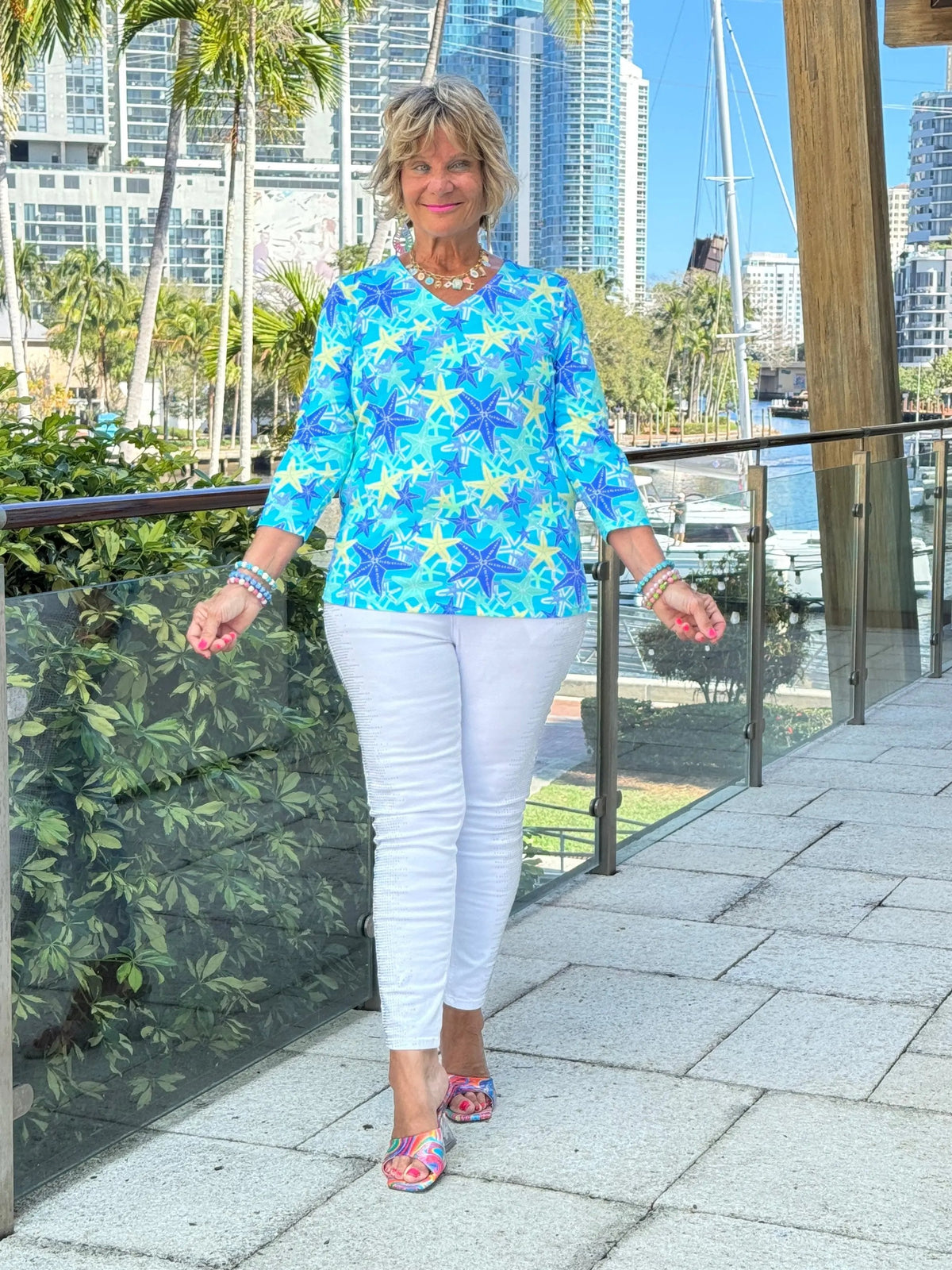 LULU B STARFISH SPLASH V NECK TOP