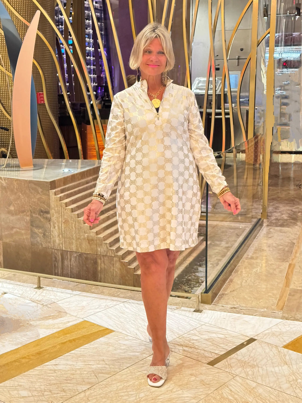 LULU-B GOLD AND WHITE HALF ZIPPER DRESS