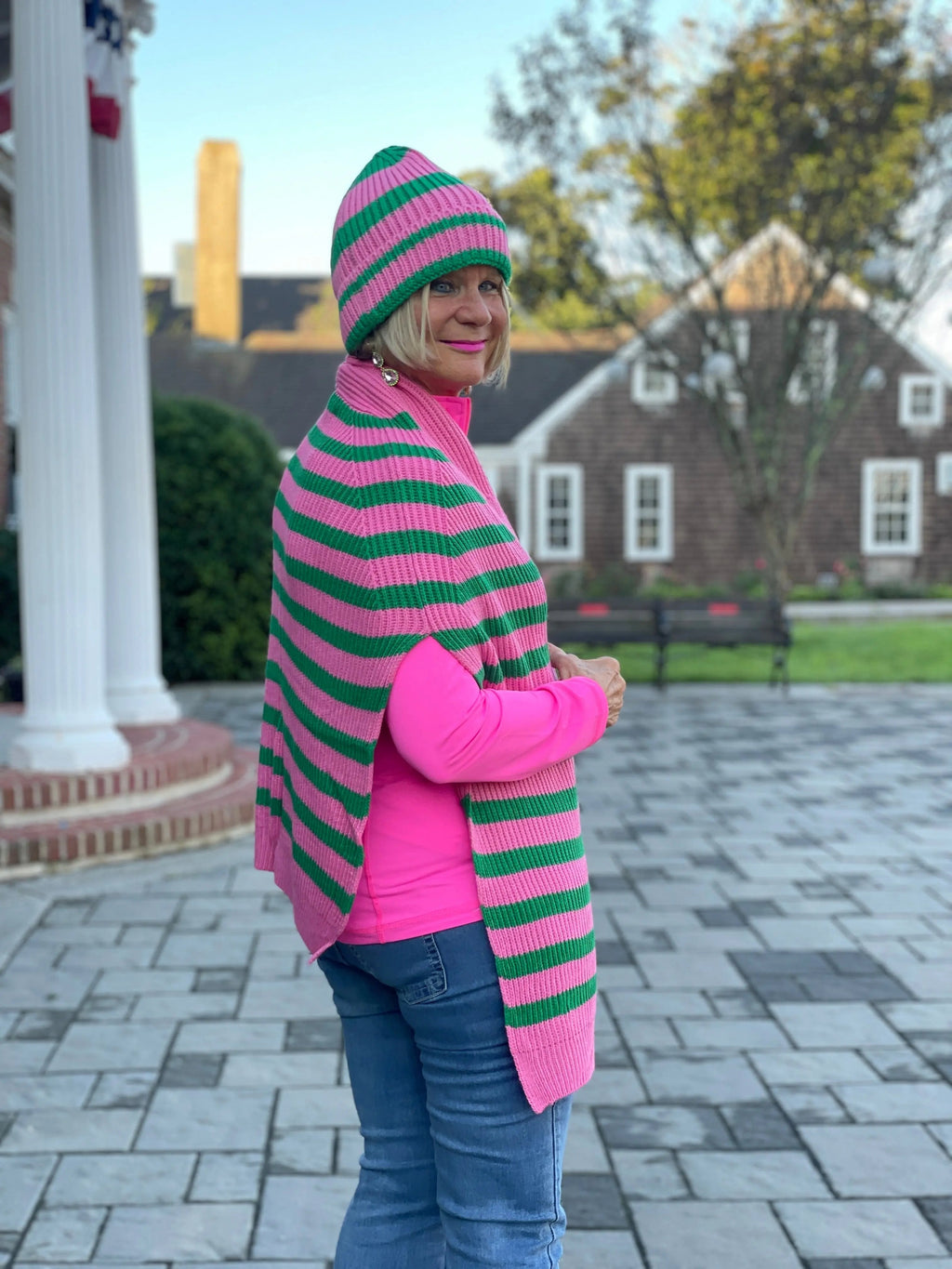 BOLD STRIPE SWEATER SHAWL