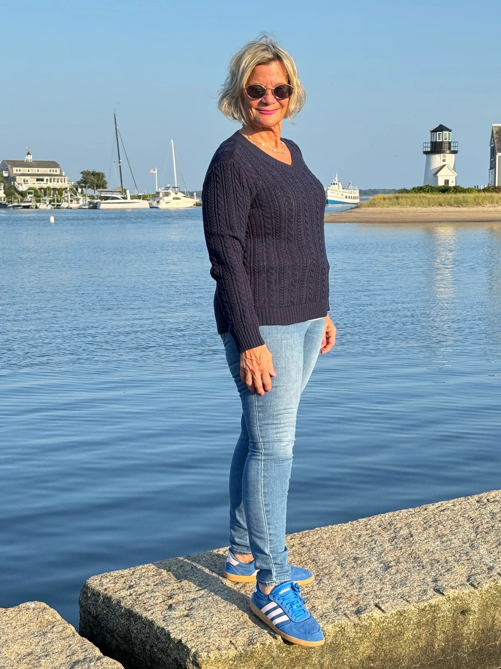 LULU-B NAVY CABLE V NECK SWEATER