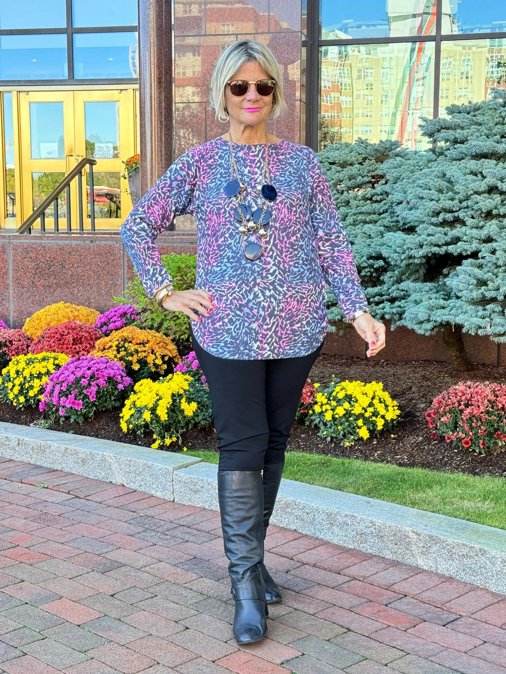 LULU-B SHADES OF ROYAL 2 POCKET SCOOP