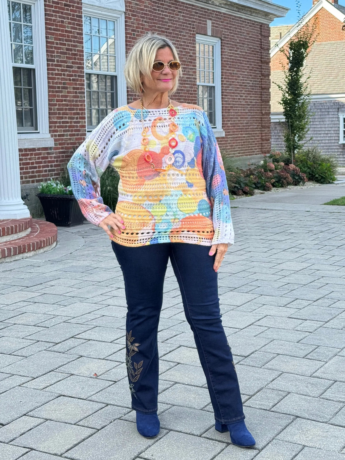 Ethyl The Smile Sweater - Symbolic