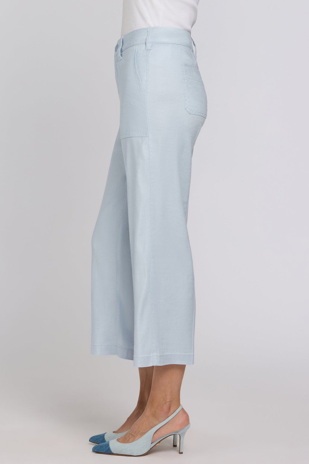 Wide Leg Cargo Capri Pants In Petite - Blue Clover