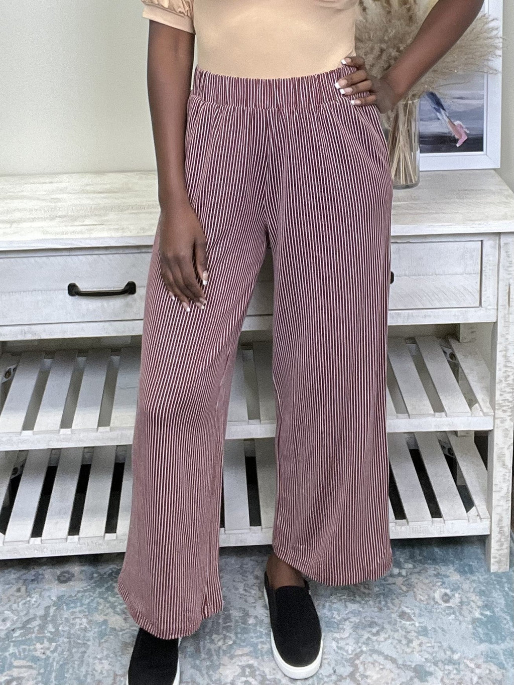 Give Me Space Women's Textured Wide Leg Pants