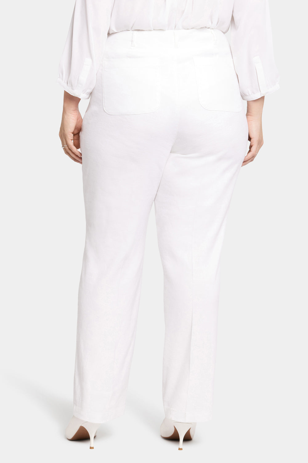 Marilyn Straight Pants In Plus Size - Optic White