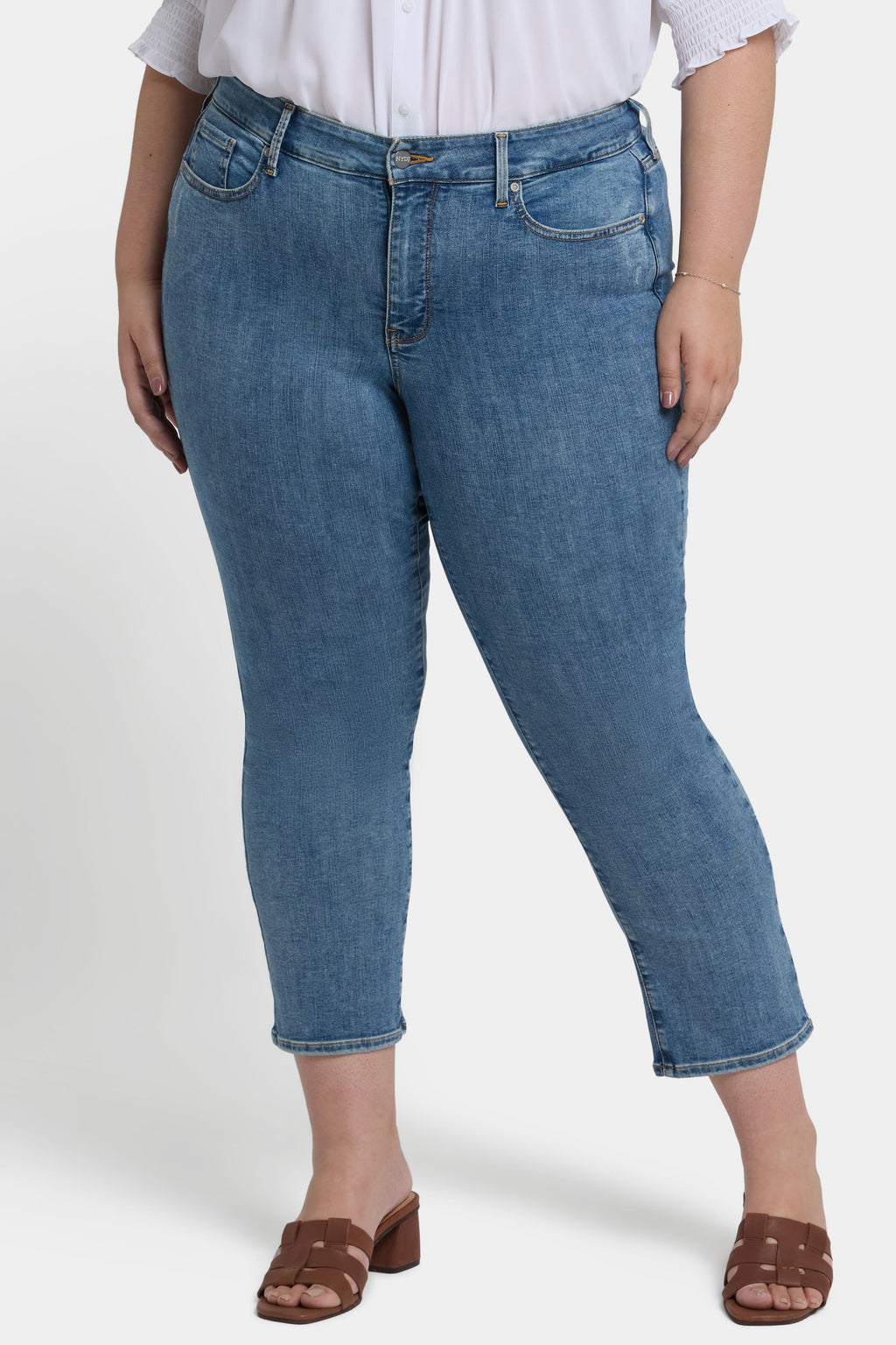 Marilyn Straight Ankle Jeans In Plus Size - Minorca Isle
