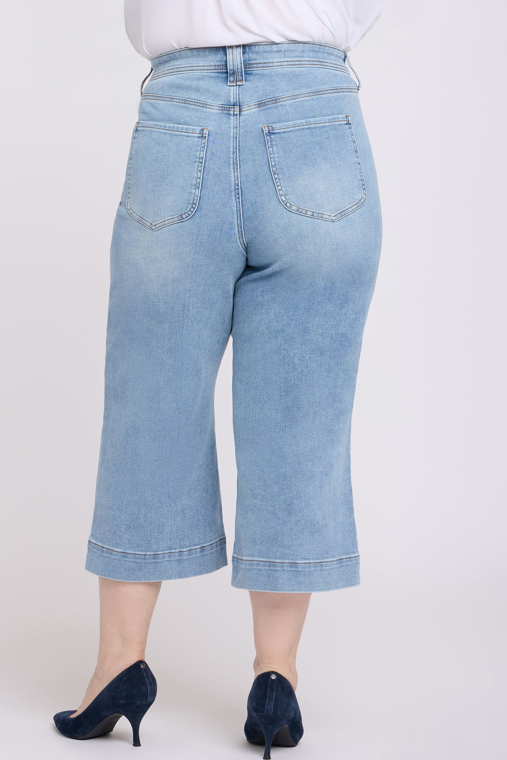 Brigitte Wide Leg Capri Jeans In Plus Size - Mist Springs