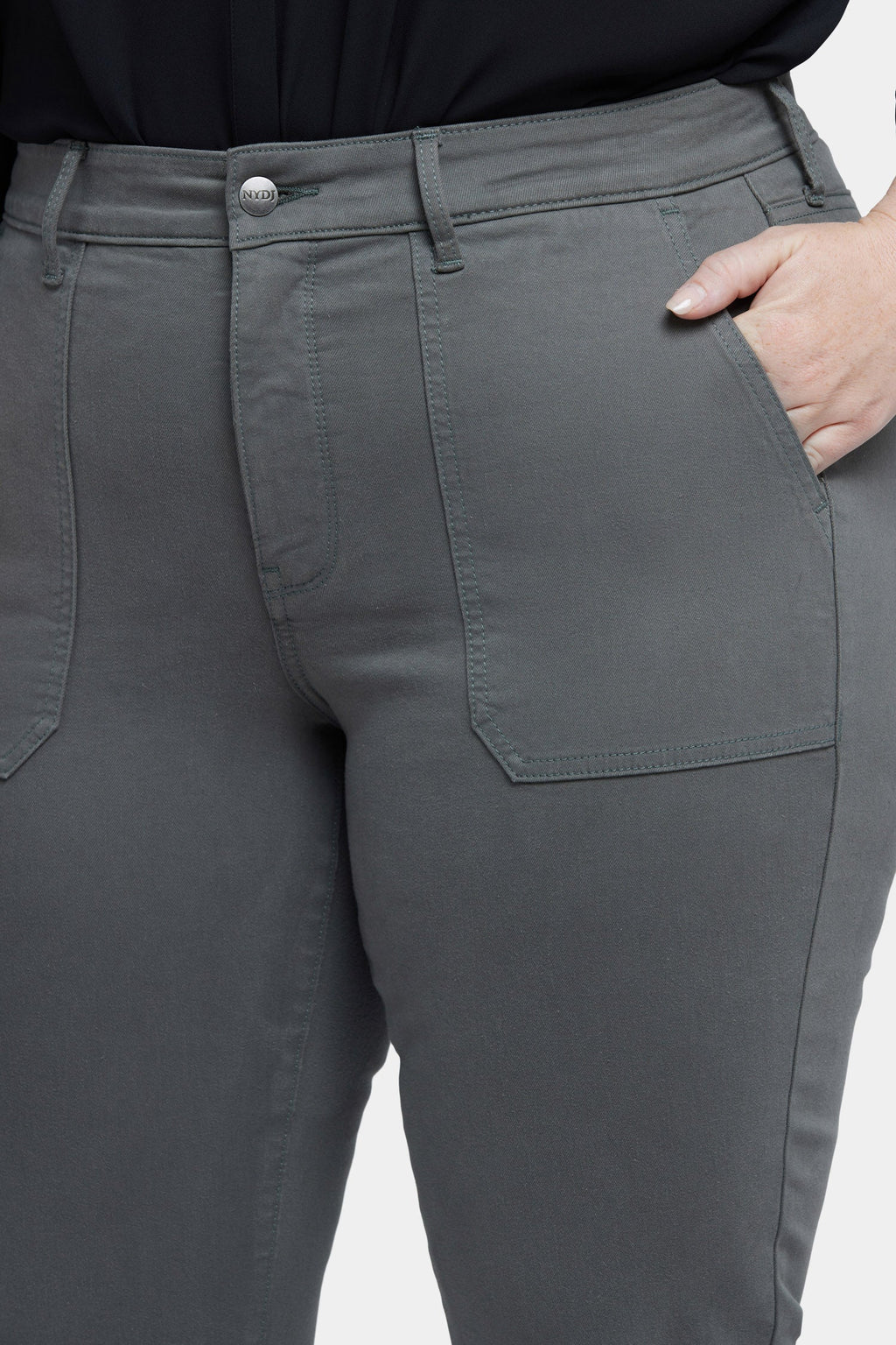 Marilyn Straight Jeans In Plus Size - Vine Leaf