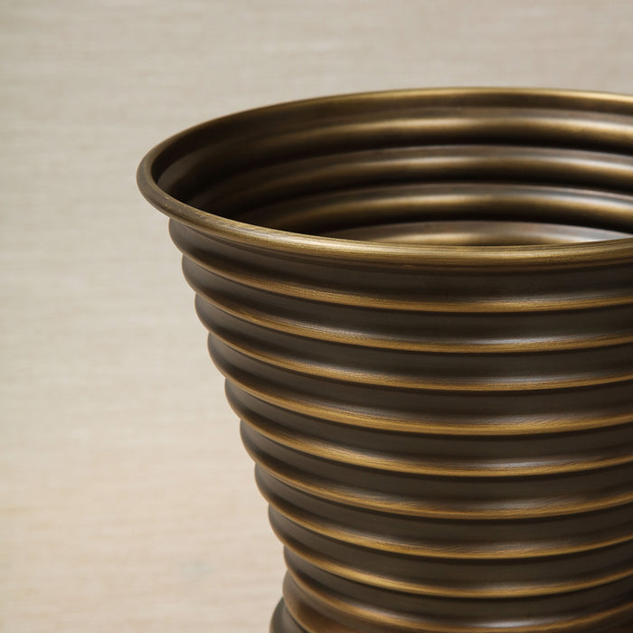 Coco Vase