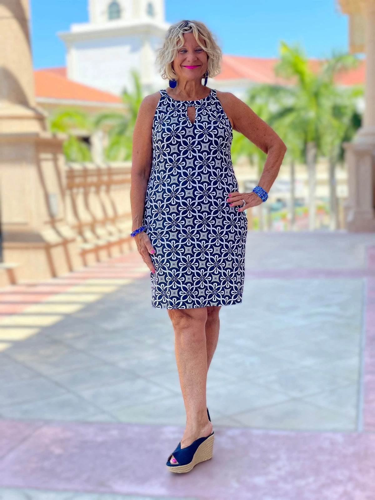 BRIGHTEN BLUE KEYHOLE DRESS