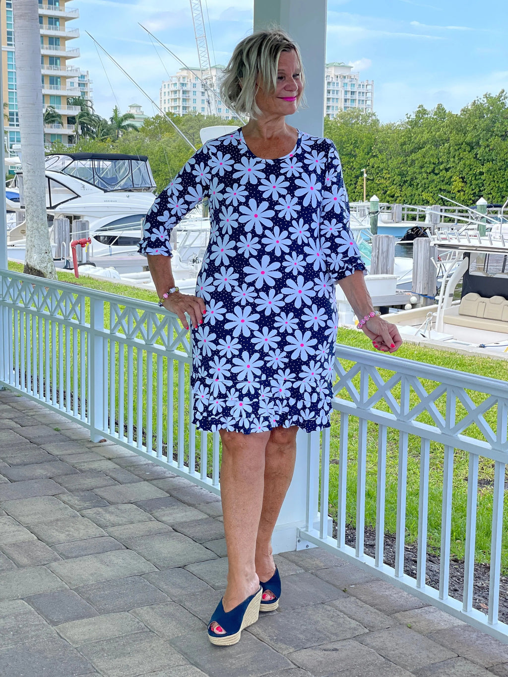 DAISY DAY SLEEVE RUFFLE DRESS