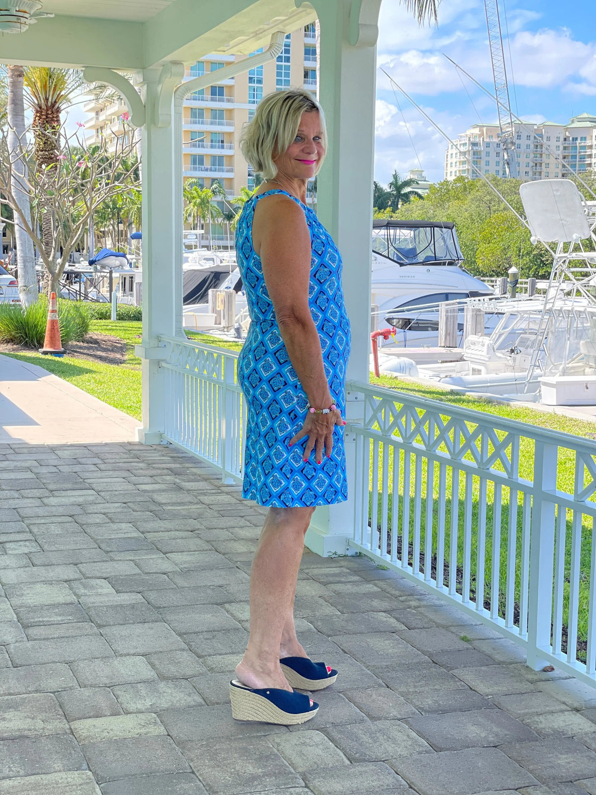 BAHAMA BLUE TURTLE KEYHOLE DRESS