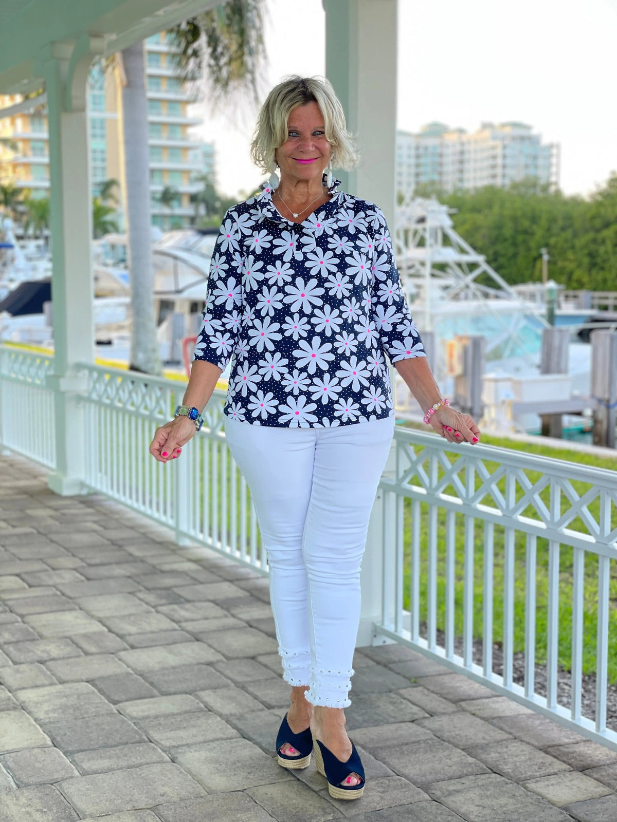 DAISY RUFFLE TOP