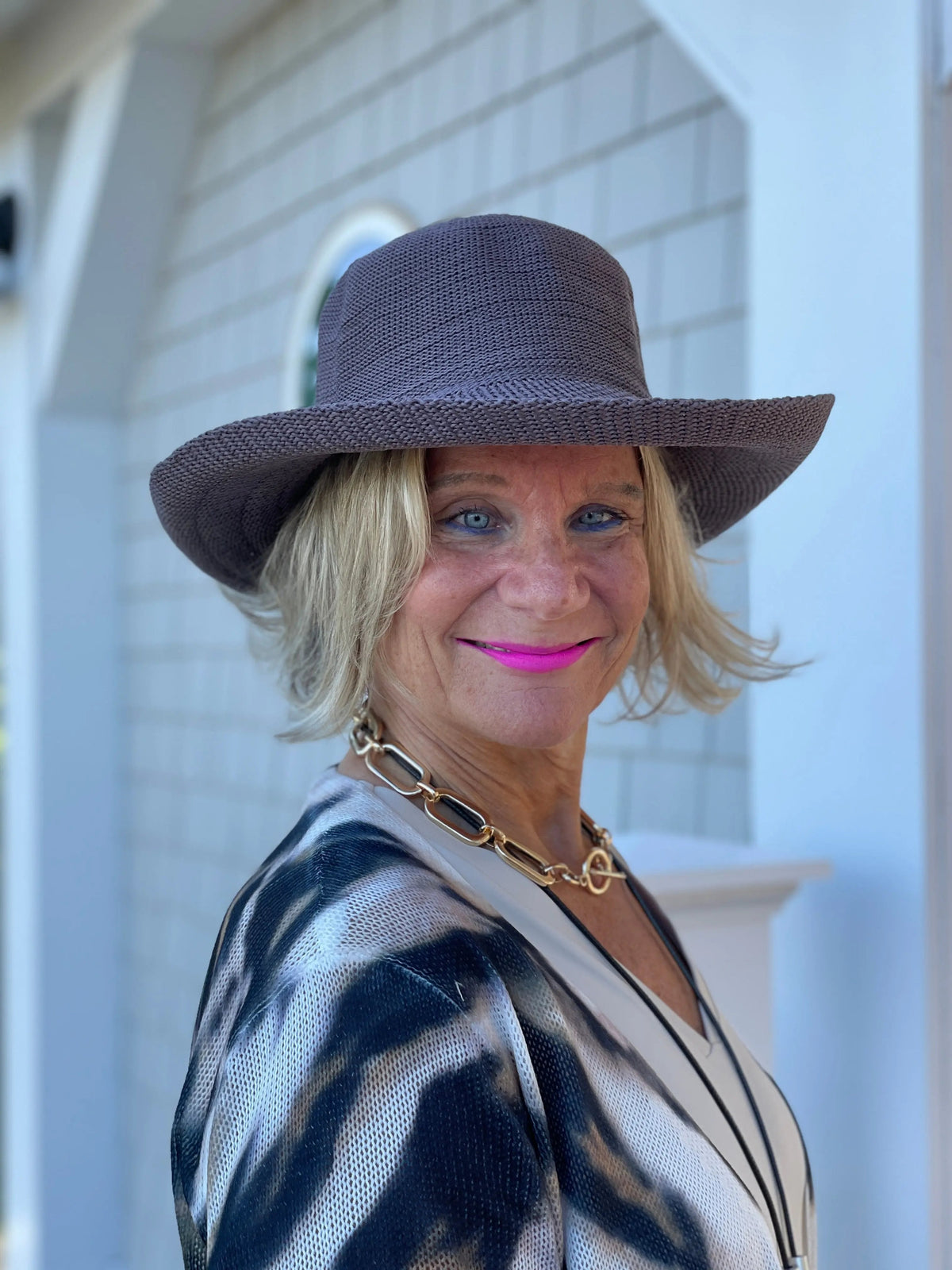 LULU B BROWN HAT