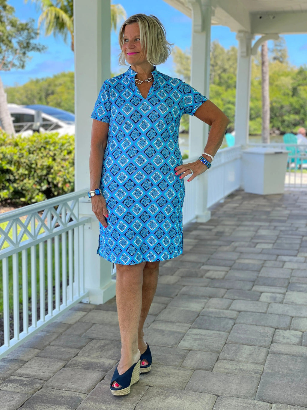 BAHAMA BLUE TURTLE SHORT SLEEVE DRESS