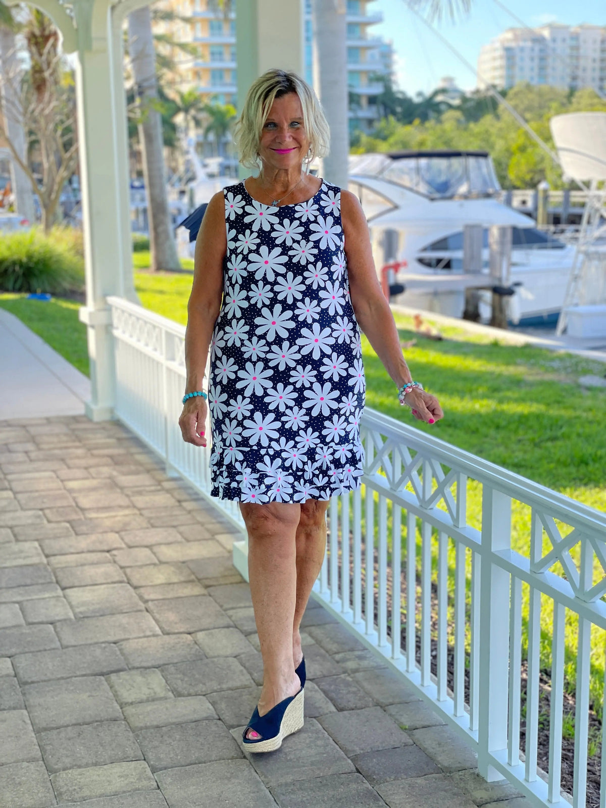DAISY SHIFT RUFFLE DRESS