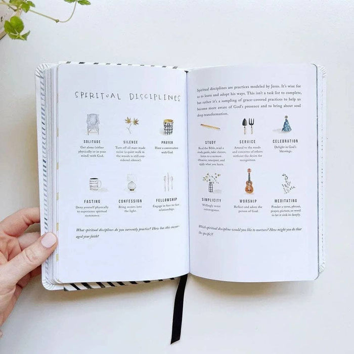 Living freely and lightly journal emily lex studio