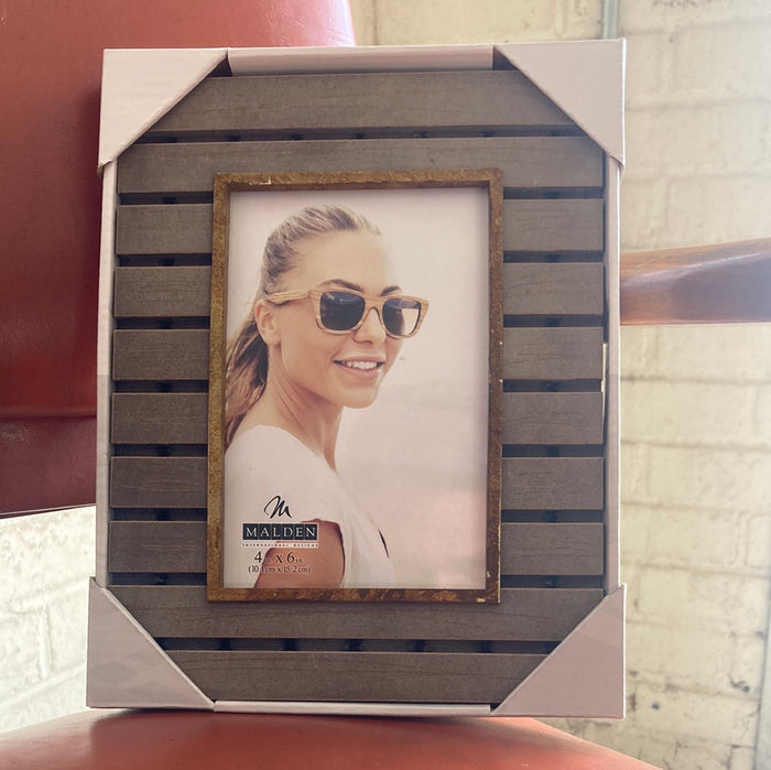 Malden 4x6 Rustic Weathered Grey Frame