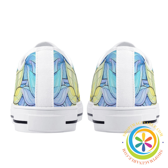 Striking Floral Ladies Low Top Canvas Shoes